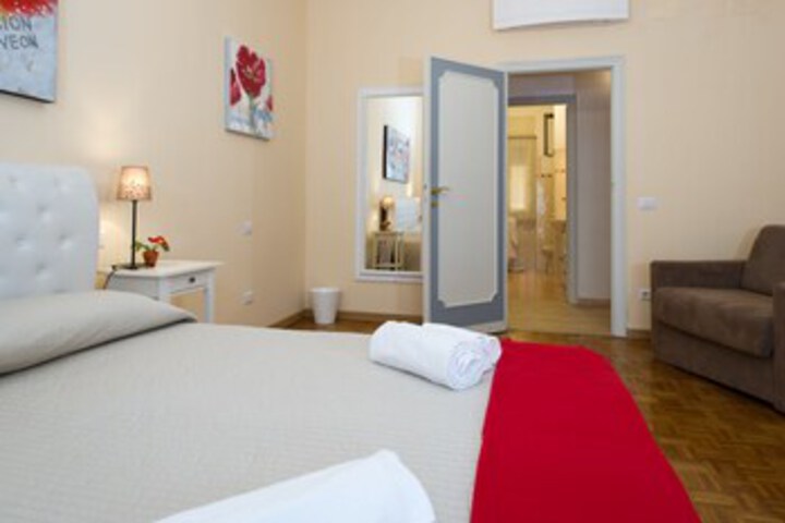 Room 87 of 157