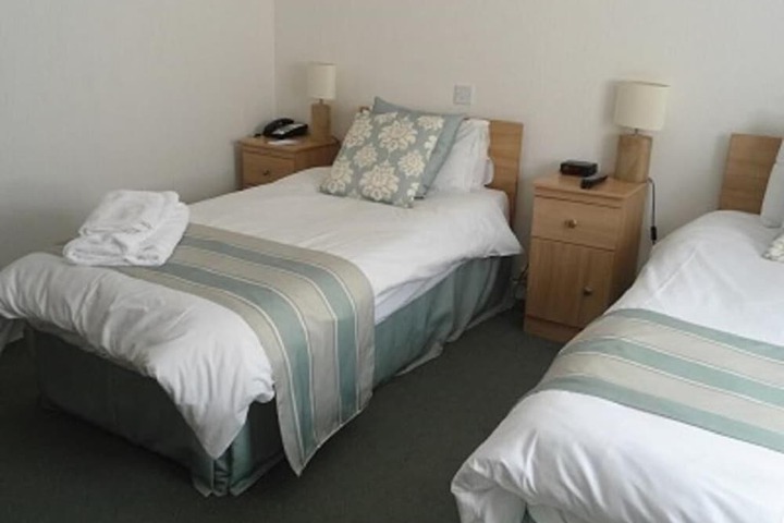Room 13 of 45