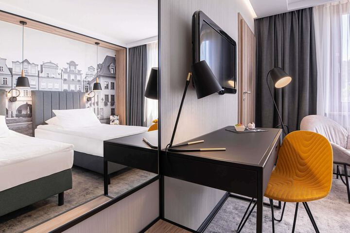 Room 29 of 155