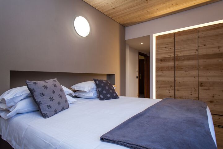 Room 16 of 41