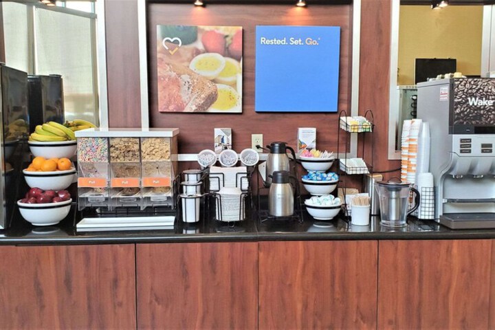 Breakfast area