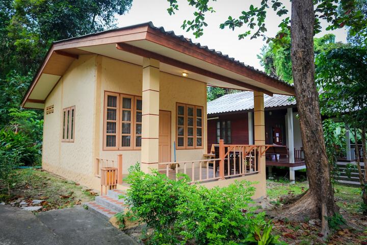 Room 10 of 96