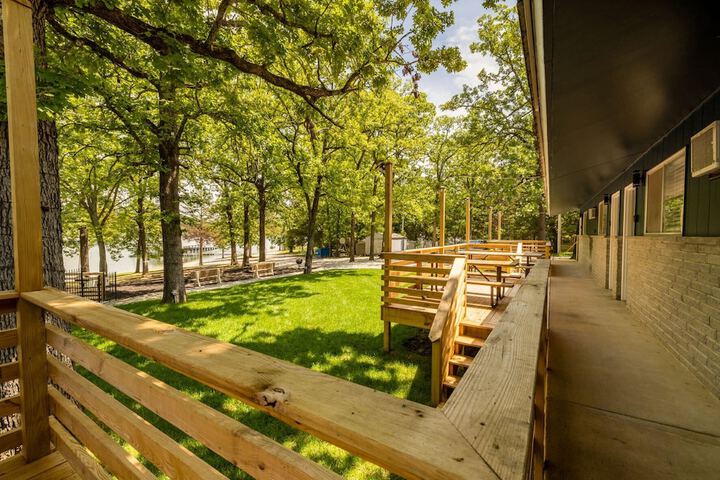 Terrace/Patio 13 of 37