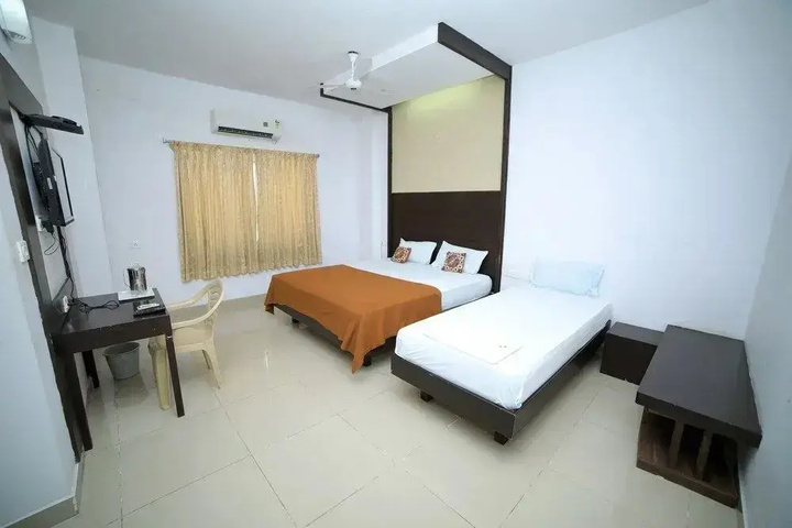 Room 3 of 4