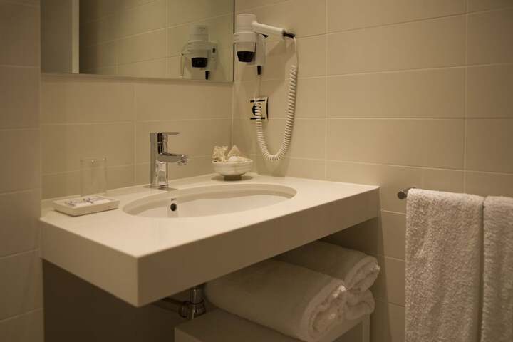 Clean Restrooms