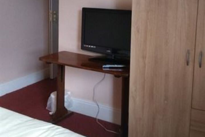 Room 37 of 43