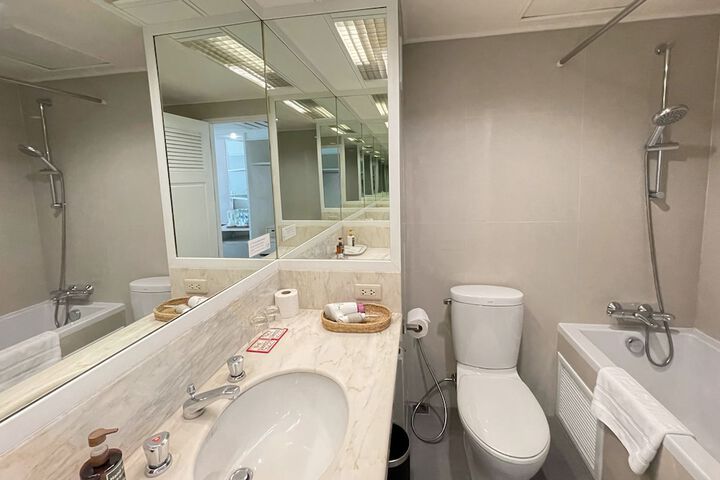 Room 36 of 58