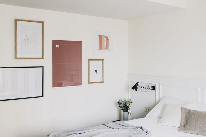 Room 12 of 90