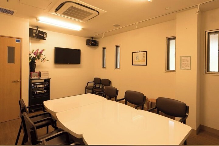 Business Center 36 of 43