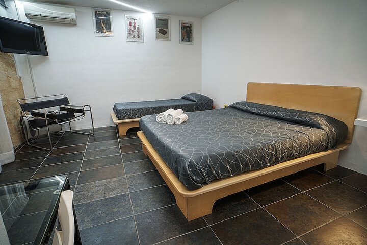 Room 15 of 58