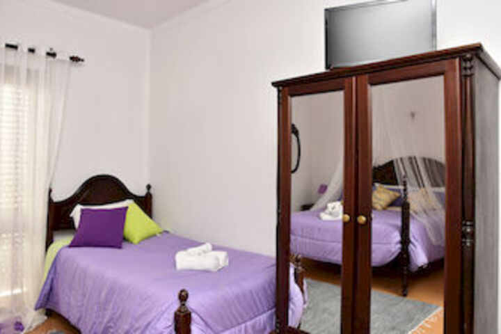 Room 12 of 20