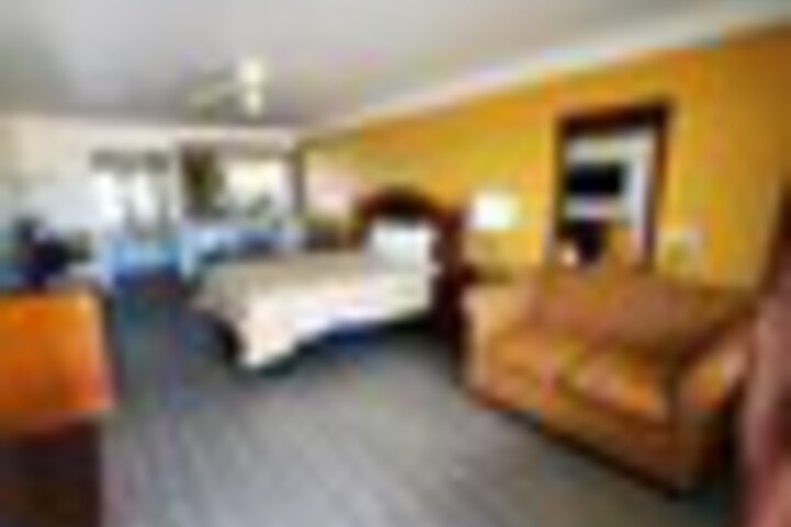 Room 38 of 177