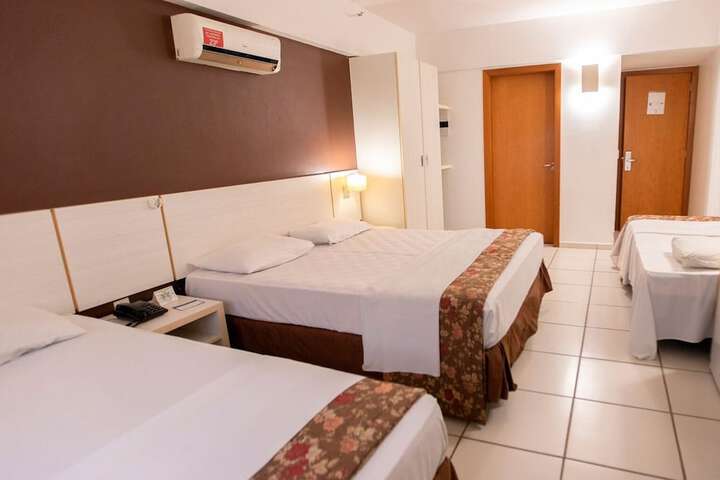 Room 2 of 29