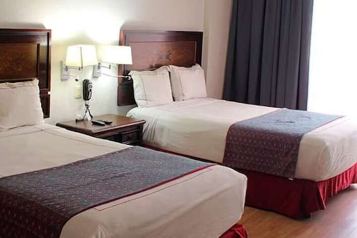 Room 29 of 62