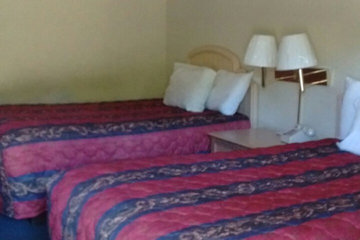 Room 5 of 35