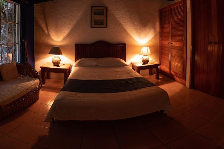 Room 16 of 63