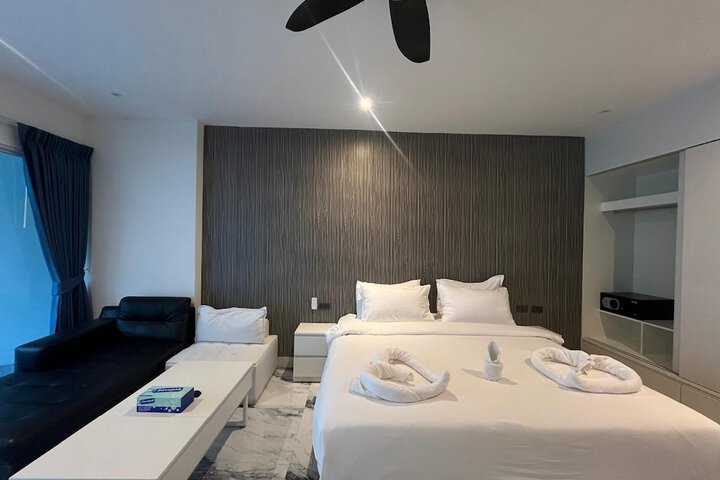 Room 21 of 73