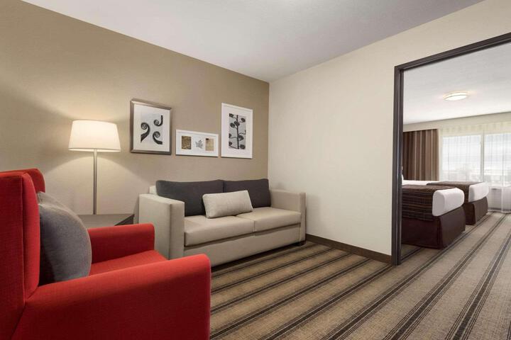 1 King Bed Accessible (1 of 6)