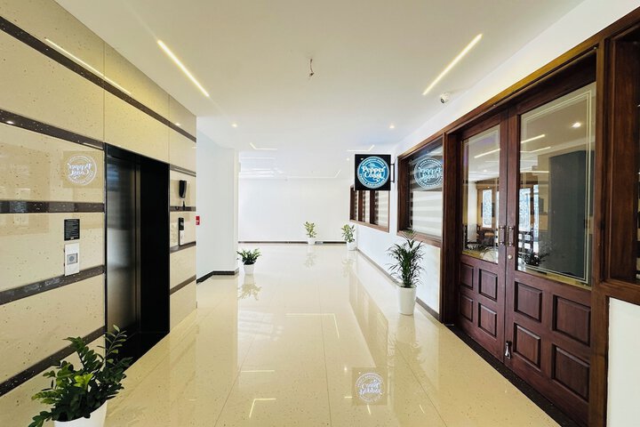 Hotel Interior 3 of 94