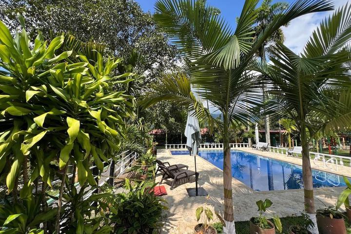 Pool 4 of 13