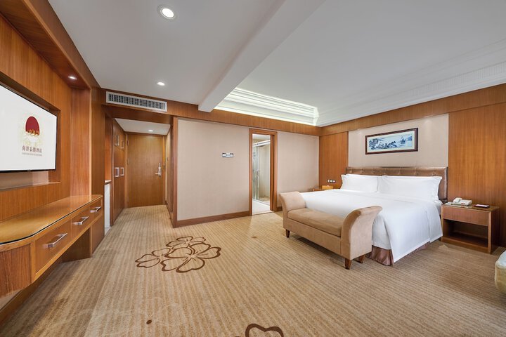 Room 14 of 91