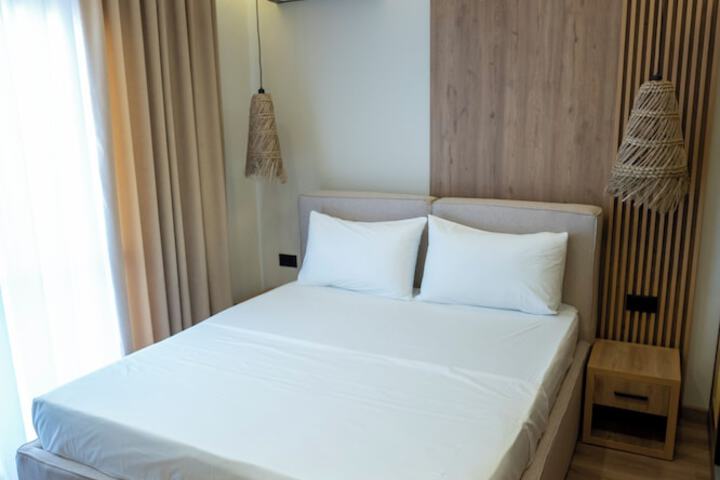 Room 7 of 44