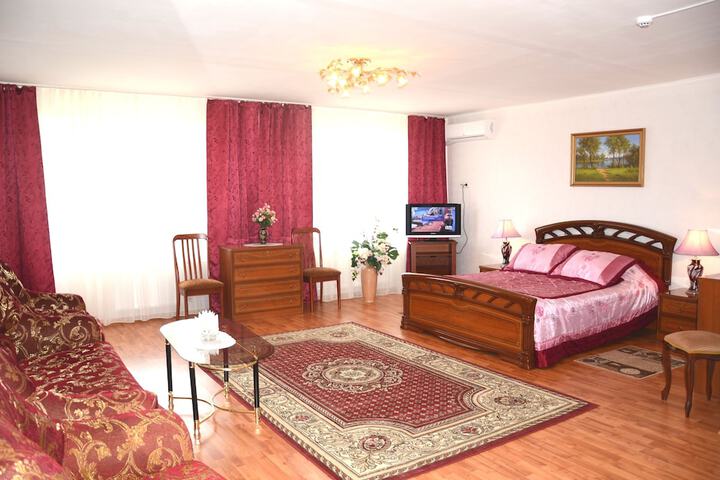 Room 12 of 44