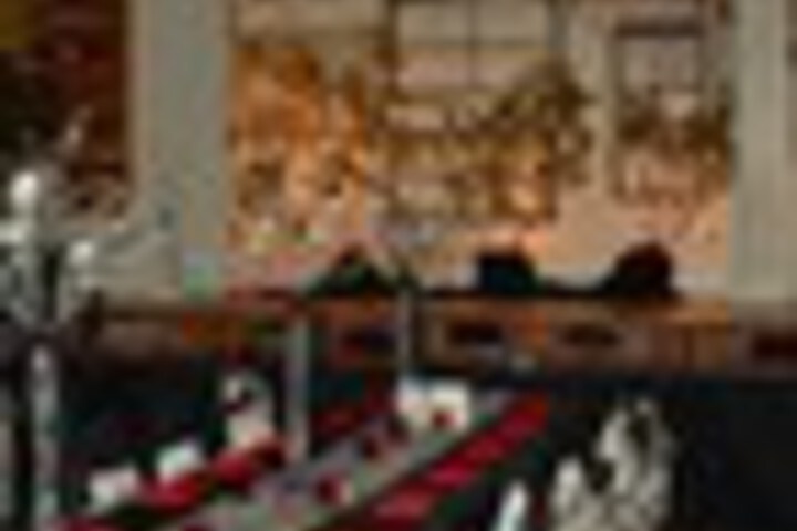 Dining 65 of 135