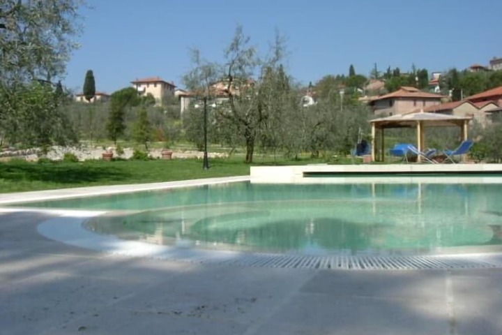 Hotel Pool