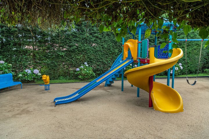 Childrens Activities 73 of 104