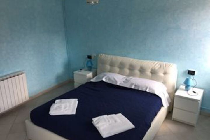 Room 42 of 48