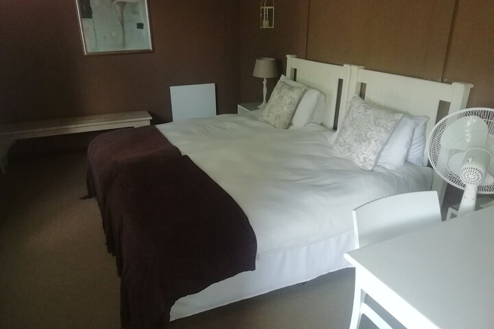 Room 12 of 75