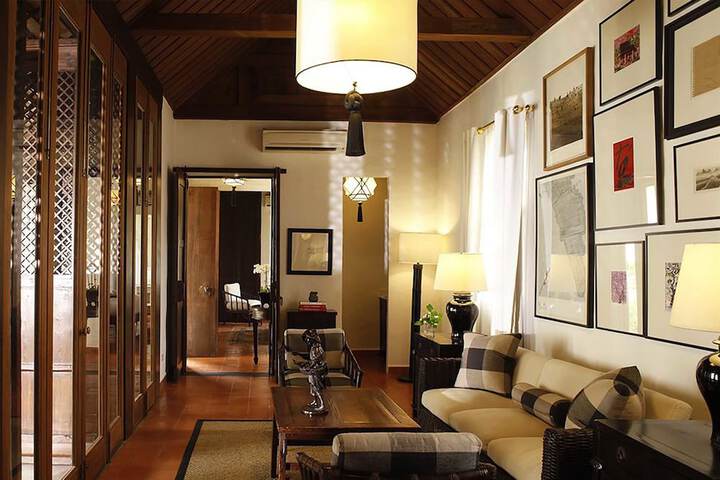 Room 40 of 92