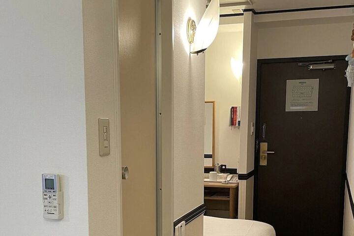 Room 19 of 75
