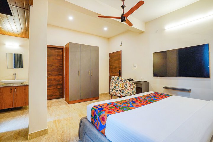 Room 36 of 53