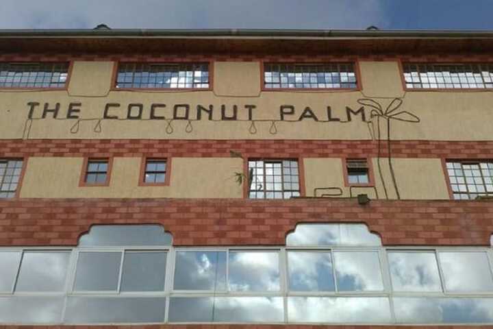 Coconut Palm Hotel