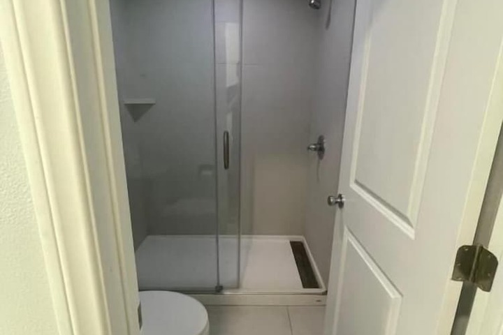 Room 16 of 20