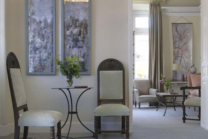 Guest Lobby