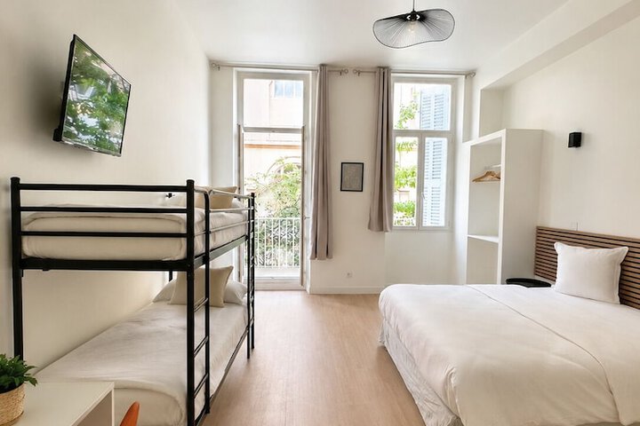 Room 34 of 58