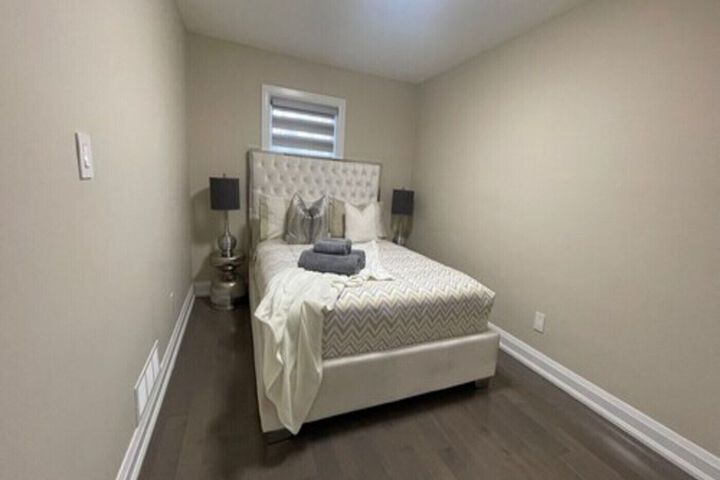 Room 291 of 315