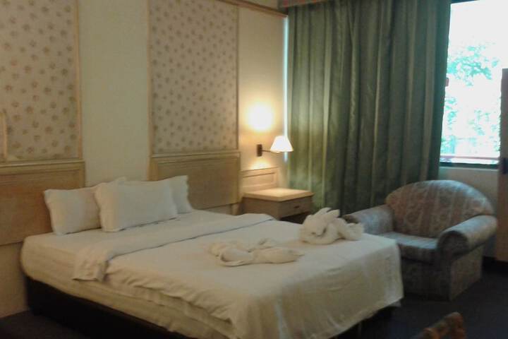 Room 22 of 63
