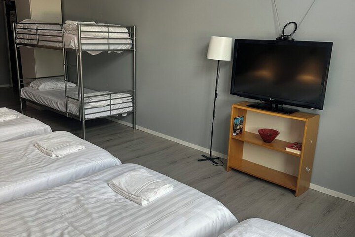 Room 27 of 50