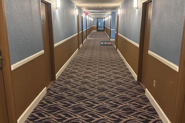 Ballroom/Hall 33 of 37