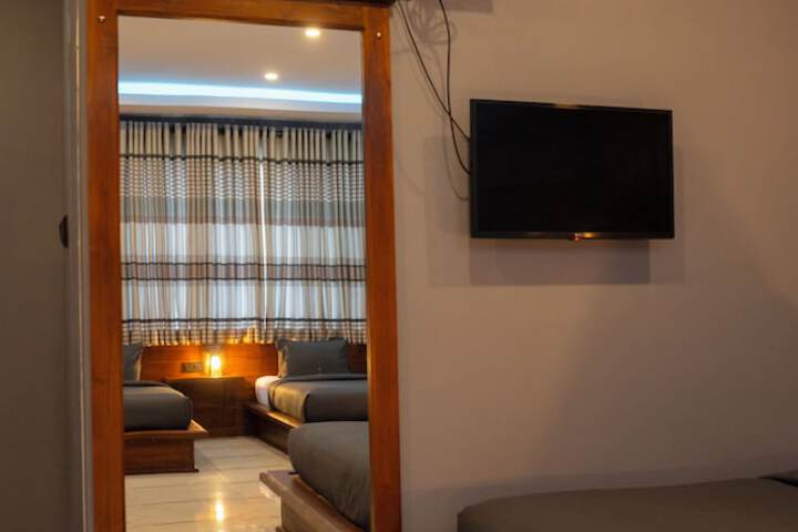 Room 18 of 44