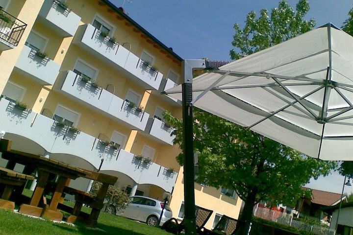 Hotel 41 of 44