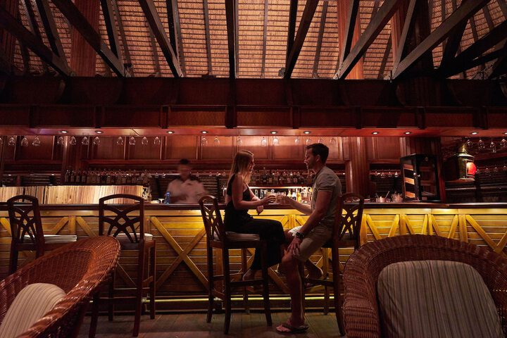 Lounge 175 of 209