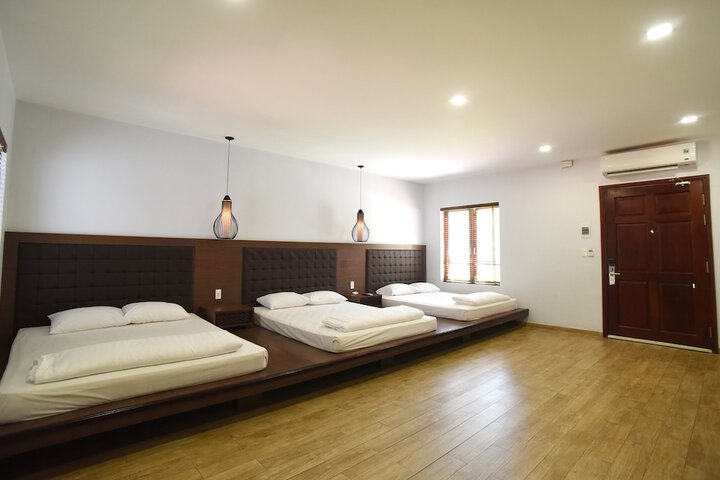 Room 17 of 71