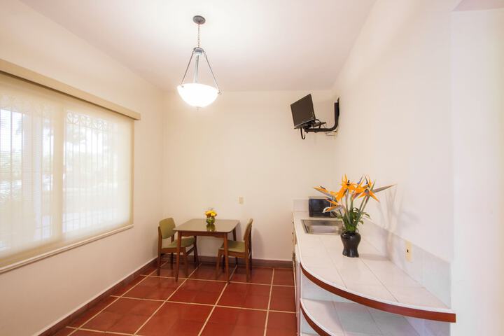 Room 14 of 41