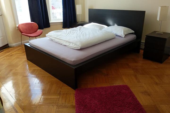 Room 2 of 45
