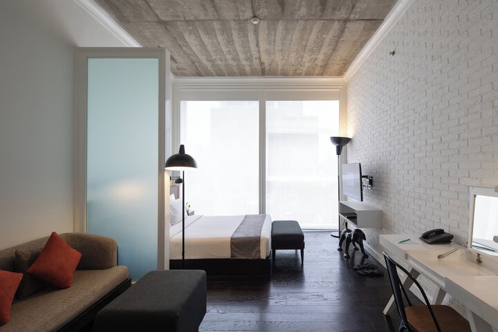 Room 12 of 70